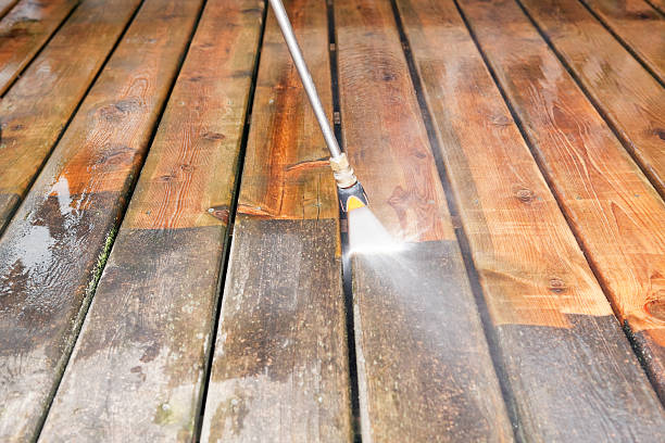 Playground Equipment Cleaning in Milan, OH